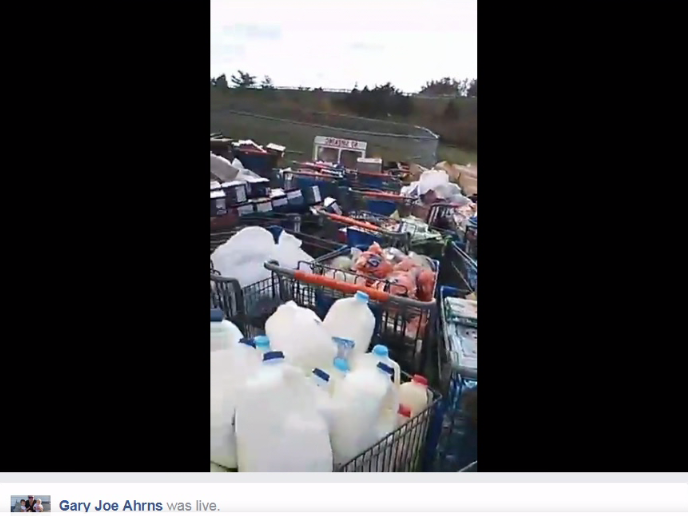VERIFY Video real showing Walmart throwing away carts of food?